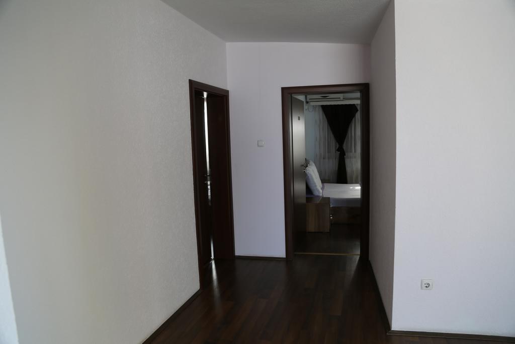 Hotel Antika Prizren Exteriör bild